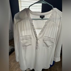 Torrid blouse- Harper long sleeve-  size 1
